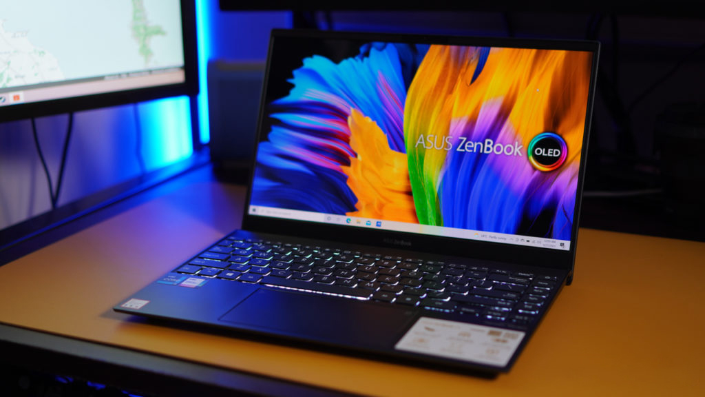 Top Ultrabooks with the Longest Battery Life for Heavy Use in 2023
